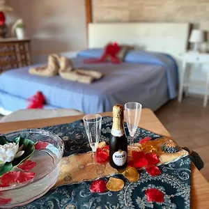  Apartment ***** La Casa Di Gio